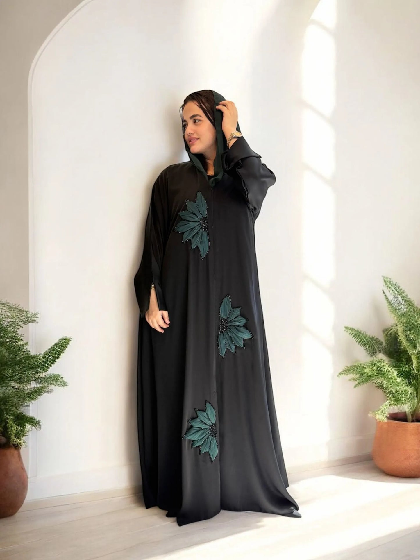 تطريز أورجانزا فاخر بتصميم زهور جذاب | Elegant organza floral embroidery design