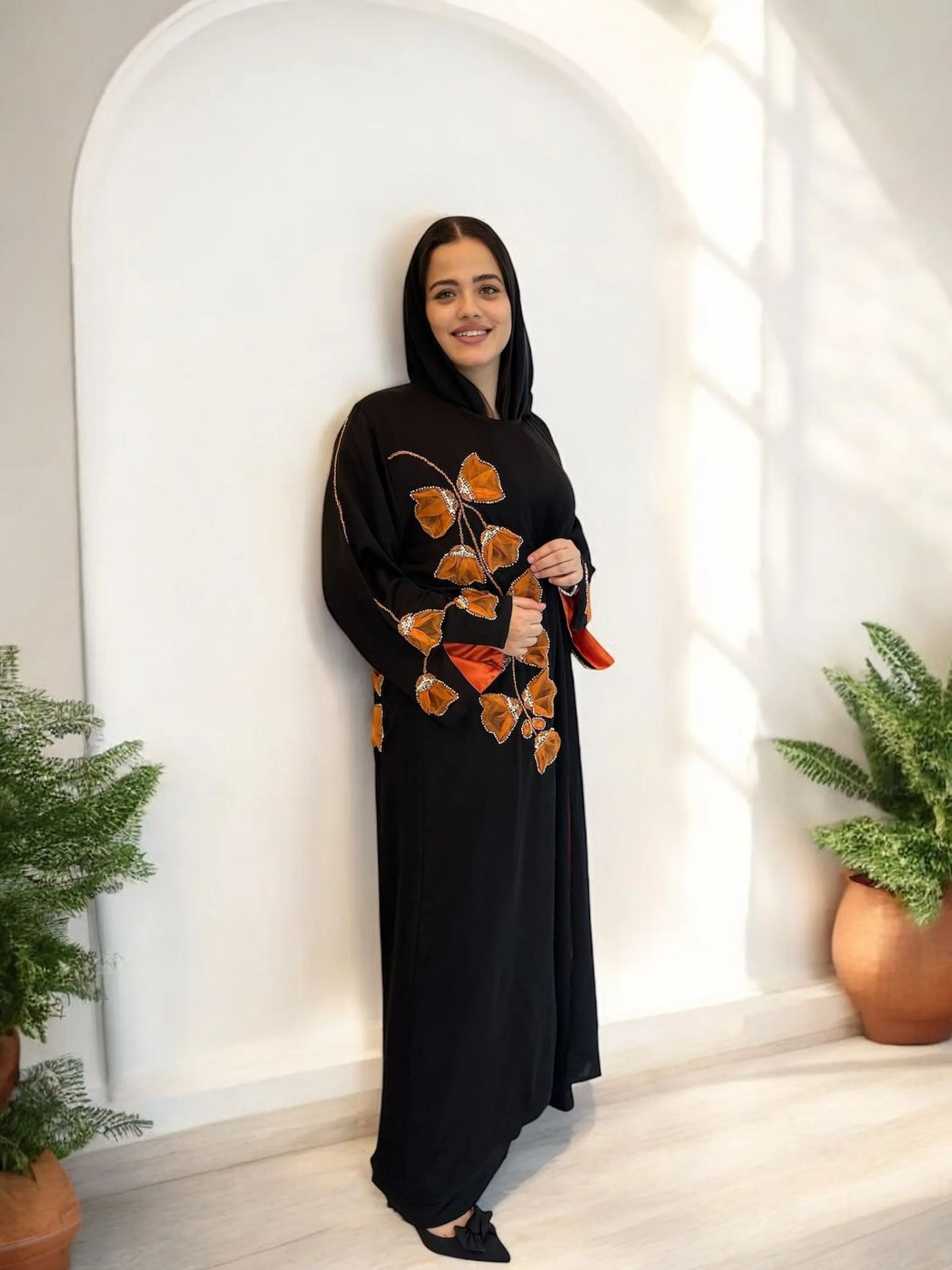 تفاصيل أكمام مبطنة بالساتان | Satin-lined sleeve details