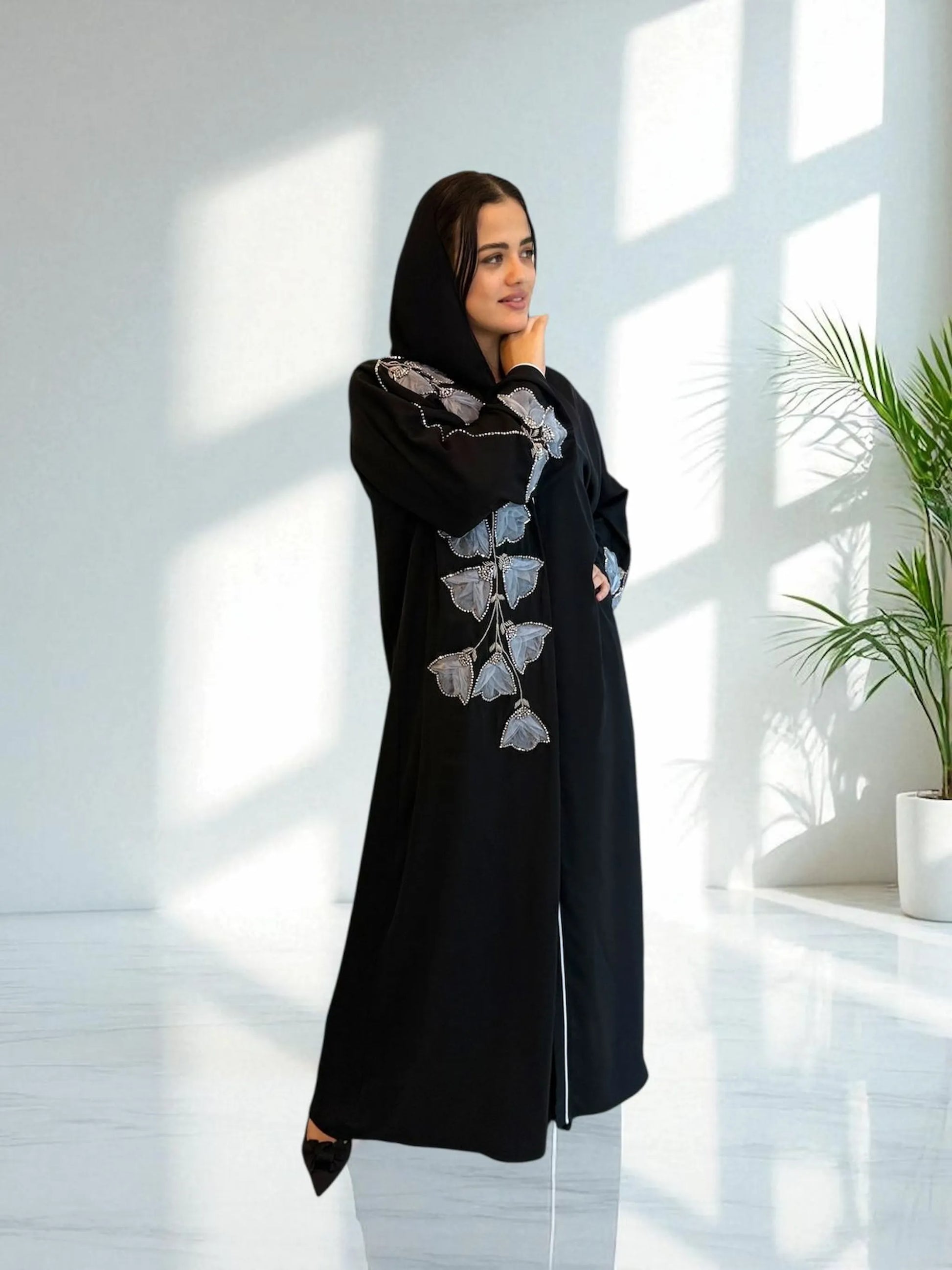 عباية ندا سوداء بتطريز أوراق يدوي | Black abaya with handmade organza leaf embroidery
