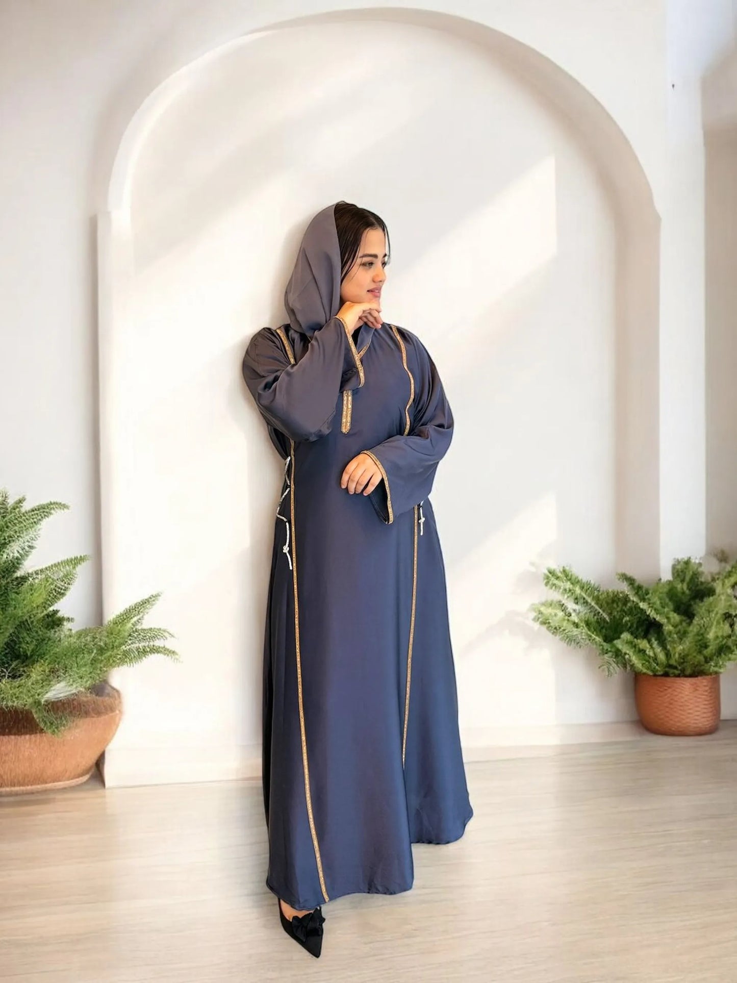 طلالة أنيقة مناسبة للمناسبات والخروج | Elegant abaya for events and classy outings